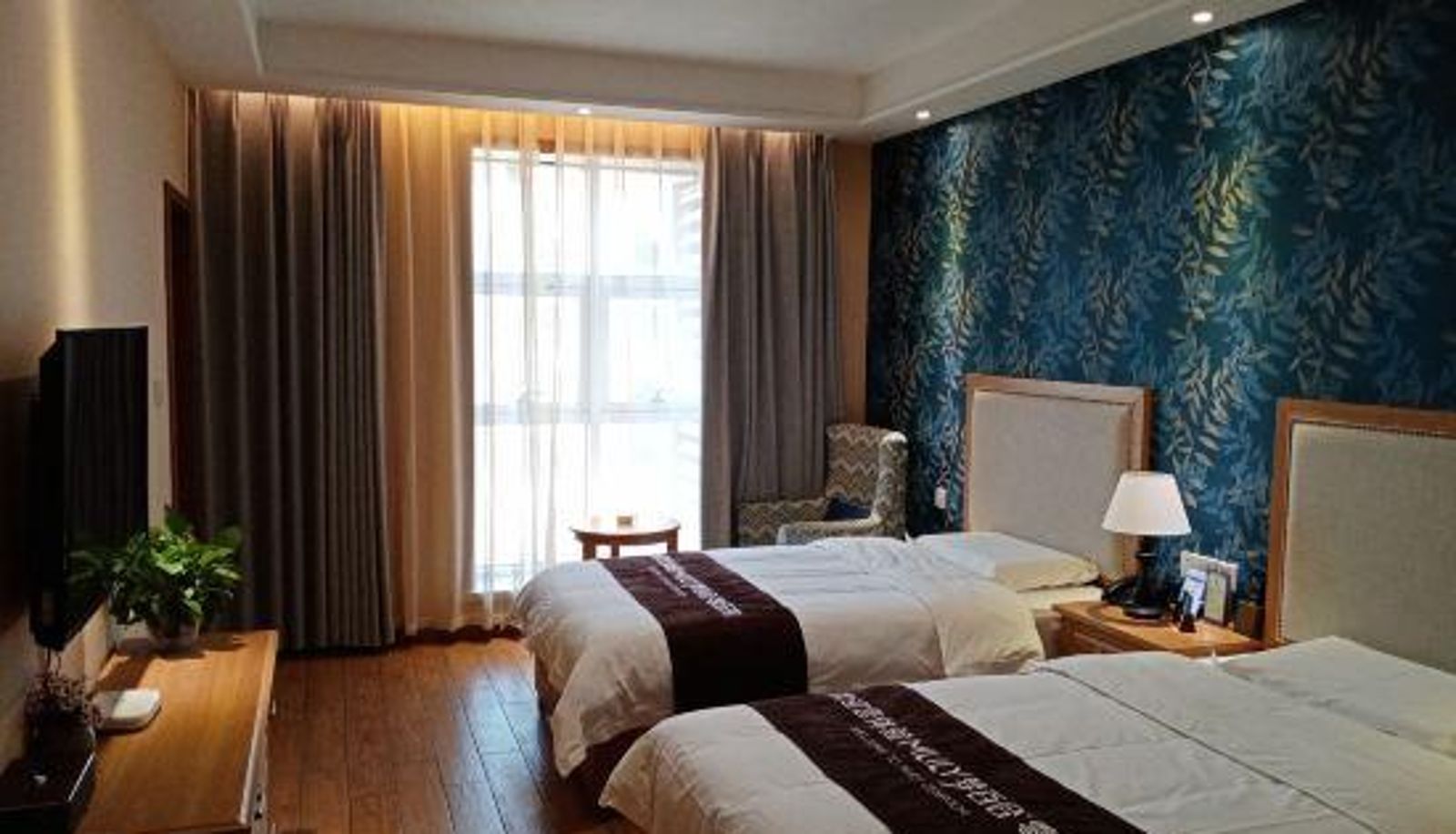 Zimmer mit Flussblick - Binyue Crystal Apartment Hotel