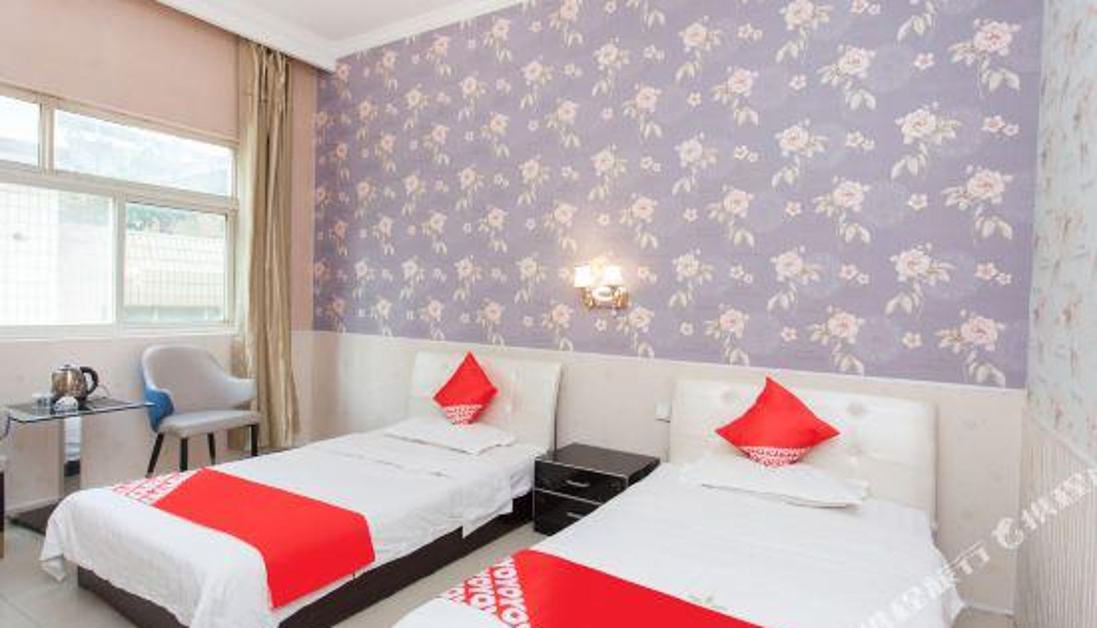 Zimmer - OYO Luoyang Juyuan Theme Hotel