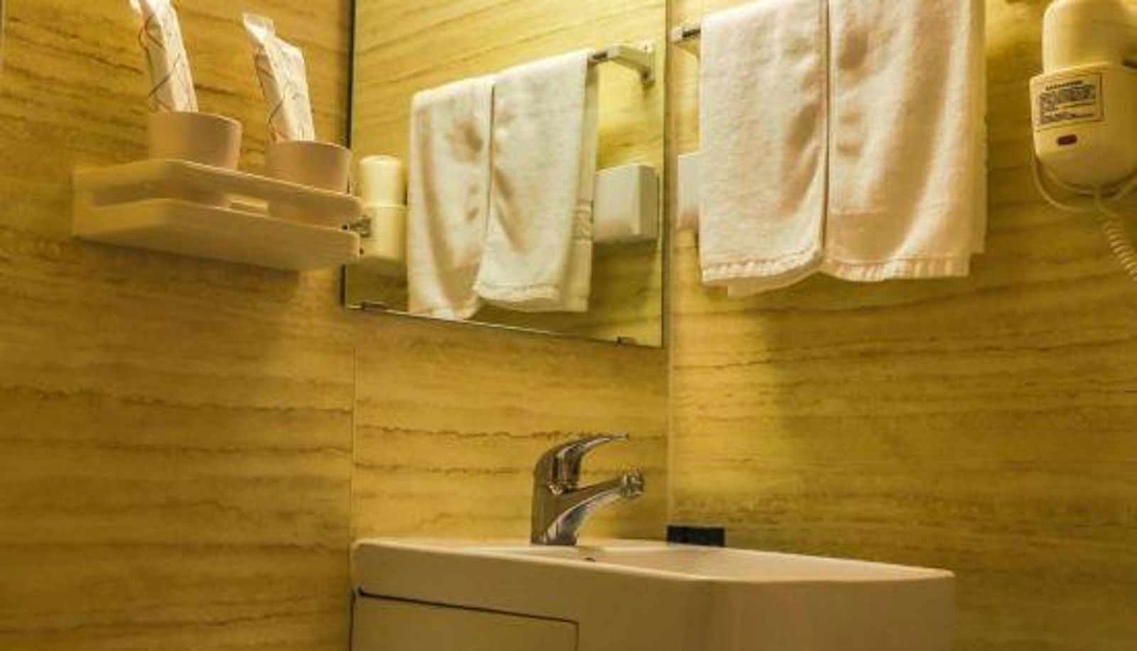 Family room - Extraordinary Boutique Hotel (Luoyang Nanchang Road Wangfujing Branch)