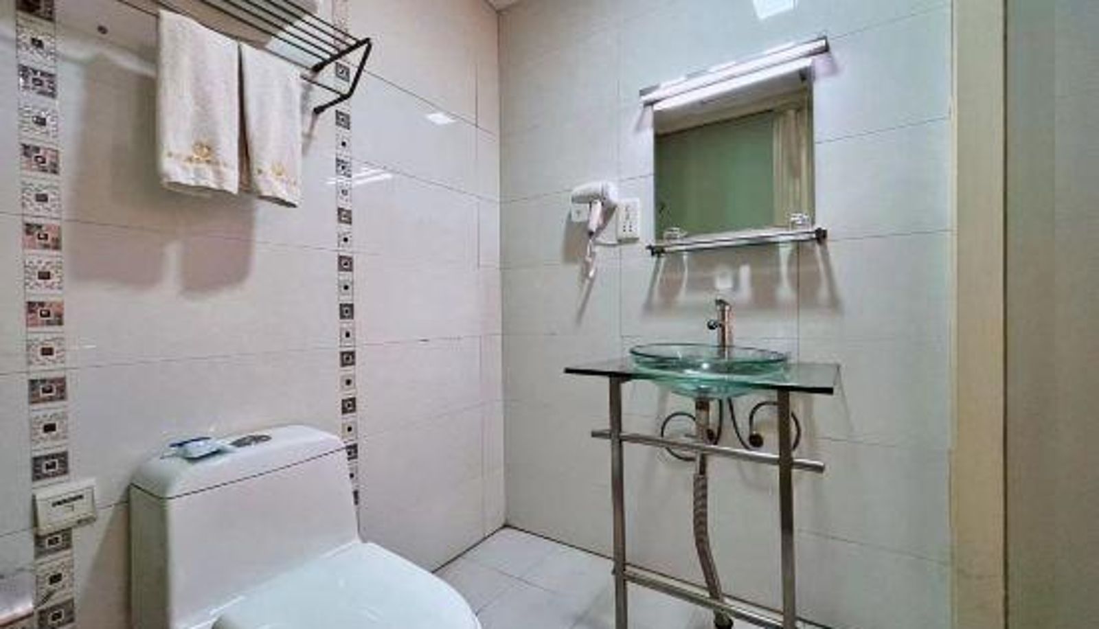 Family room - Luoyang Xinyuan Holiday Hotel