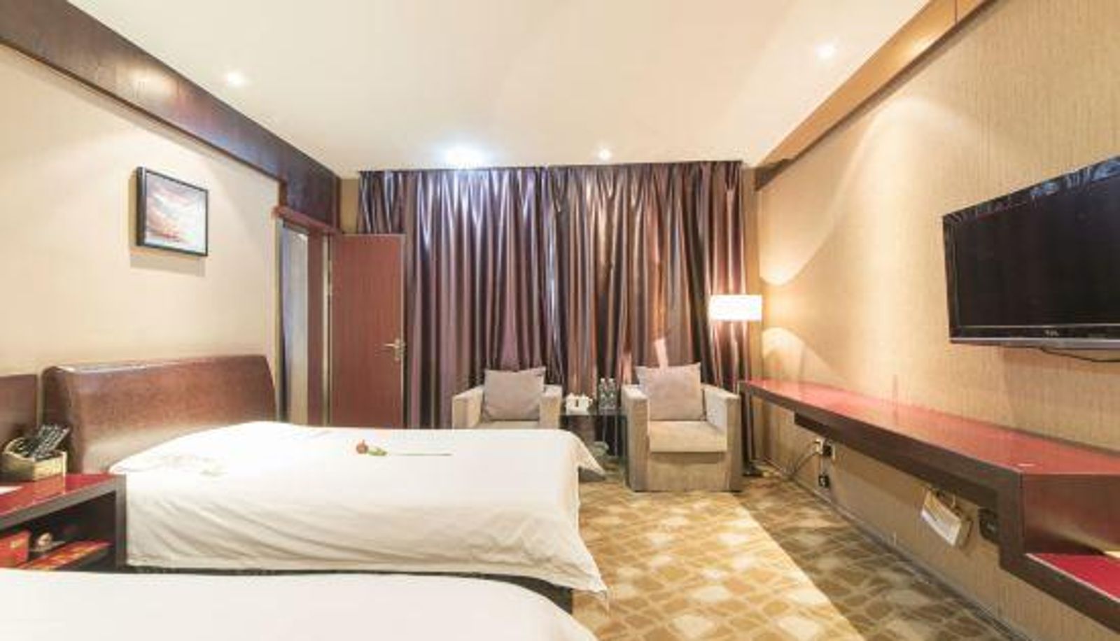 Zimmer - Donghua Hotel