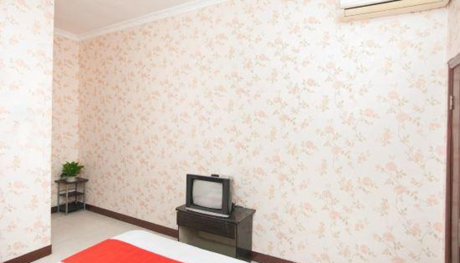 Zimmer - Luoyang qingping hotel