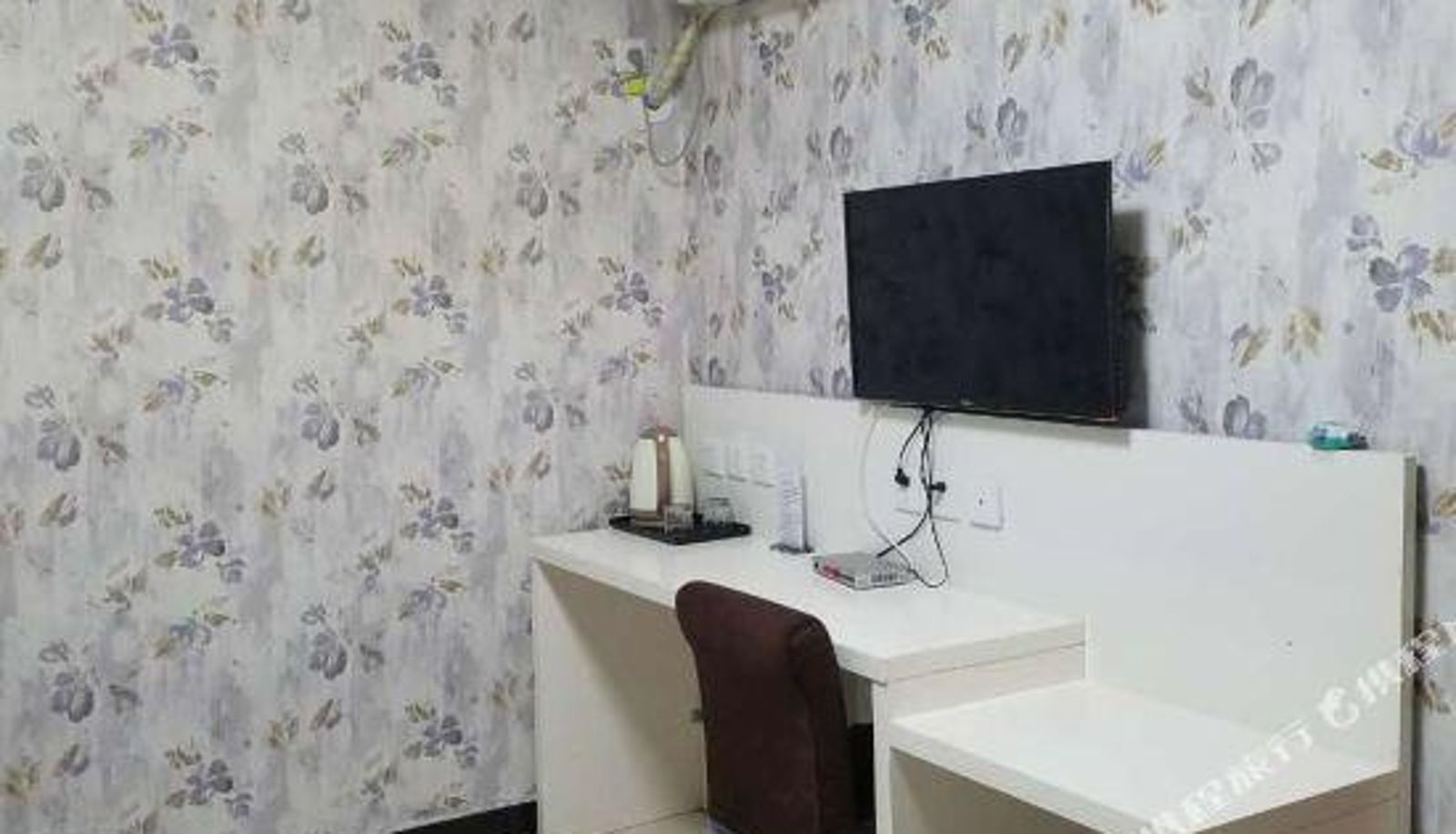 Zimmer - Golden Holiday Hotel (Langfang Wanda Plaza High Speed Rail Station)