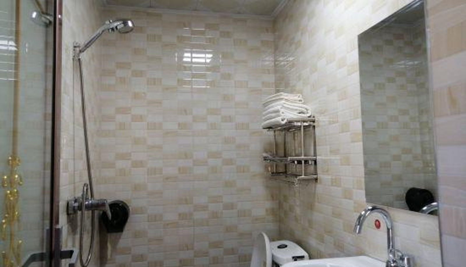 Business-Zimmer - Kaili Jixiang Apartment (South High-speed Railway Station)