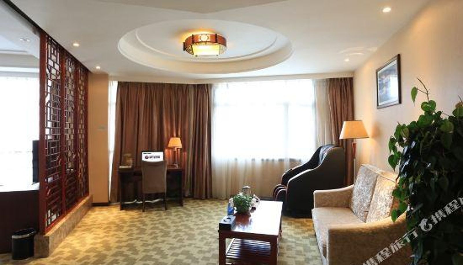 Zimmer - Carey Harmony Dunp Hotel Grand Cross Centre
