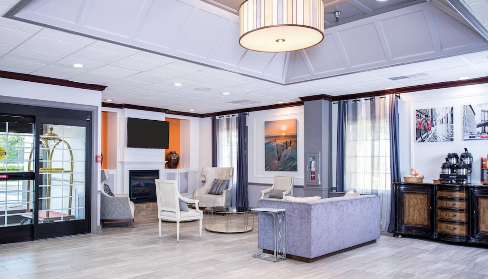 Lobby - Carradoc Hall Hotel & Conference Ctr by The Red Collection