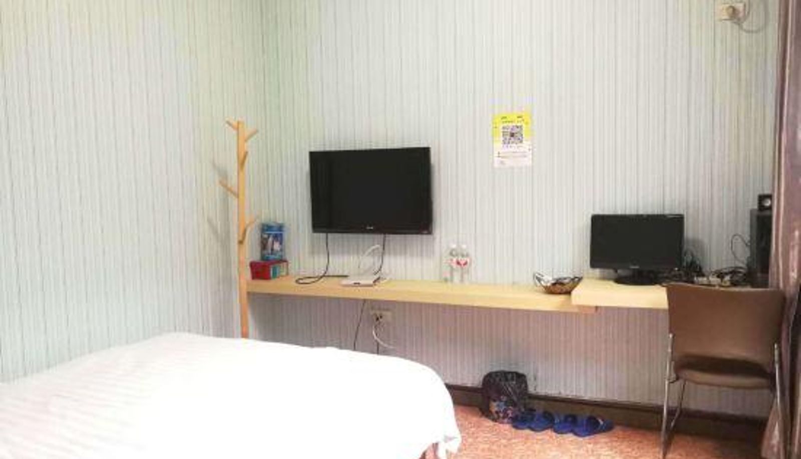 Camera business - Hongyan Hotel