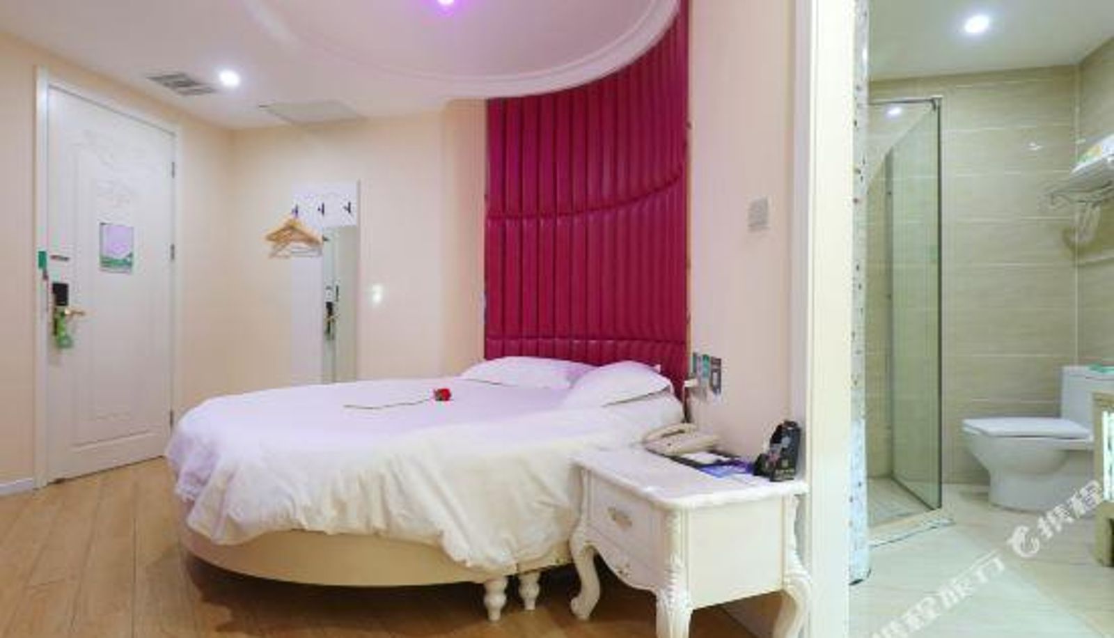 Kamer - Zhixin Gardenia Hotel