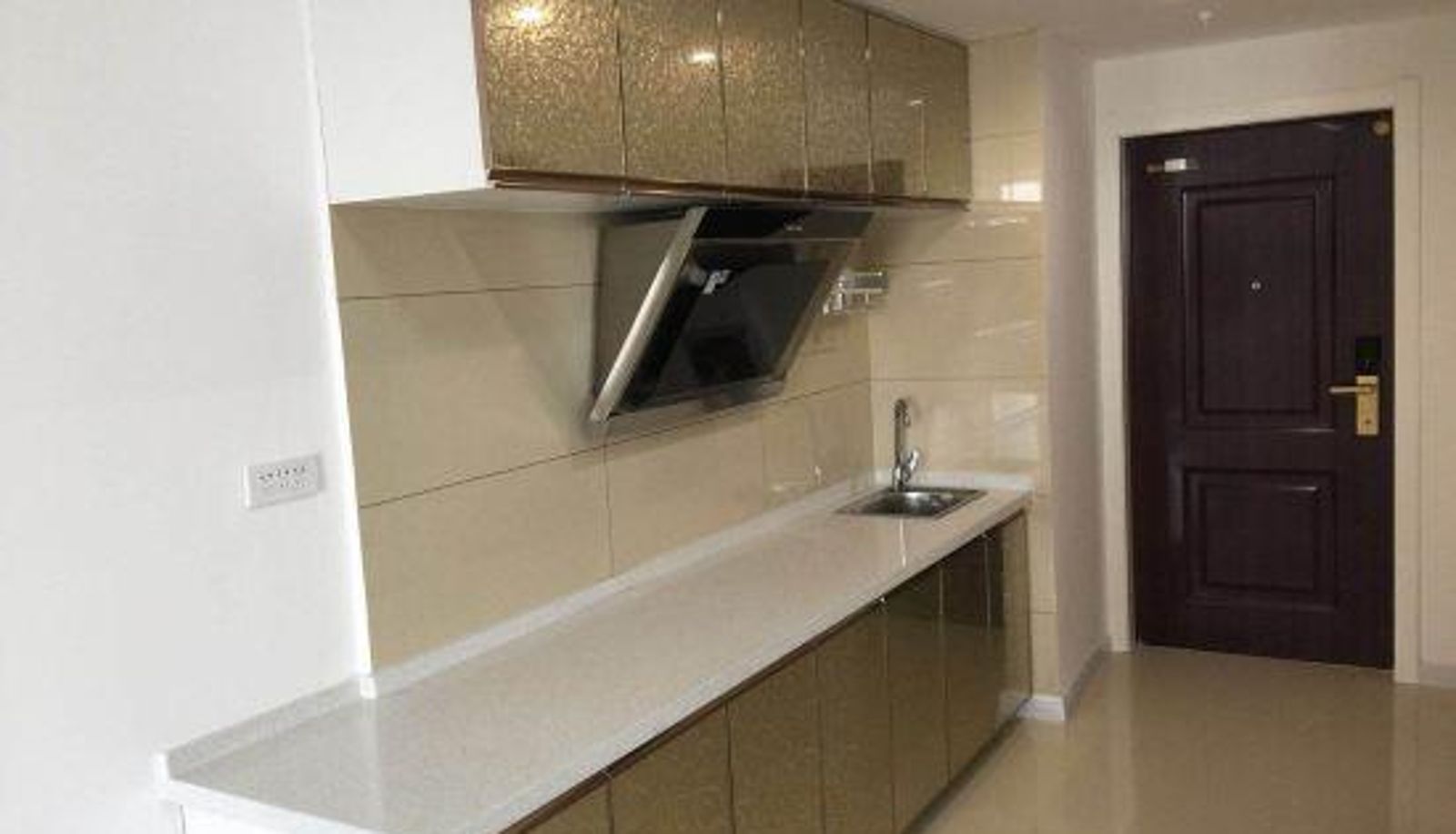 Innenbreich - Jiujiu Apartment (Jiamusi Wanda Shop)