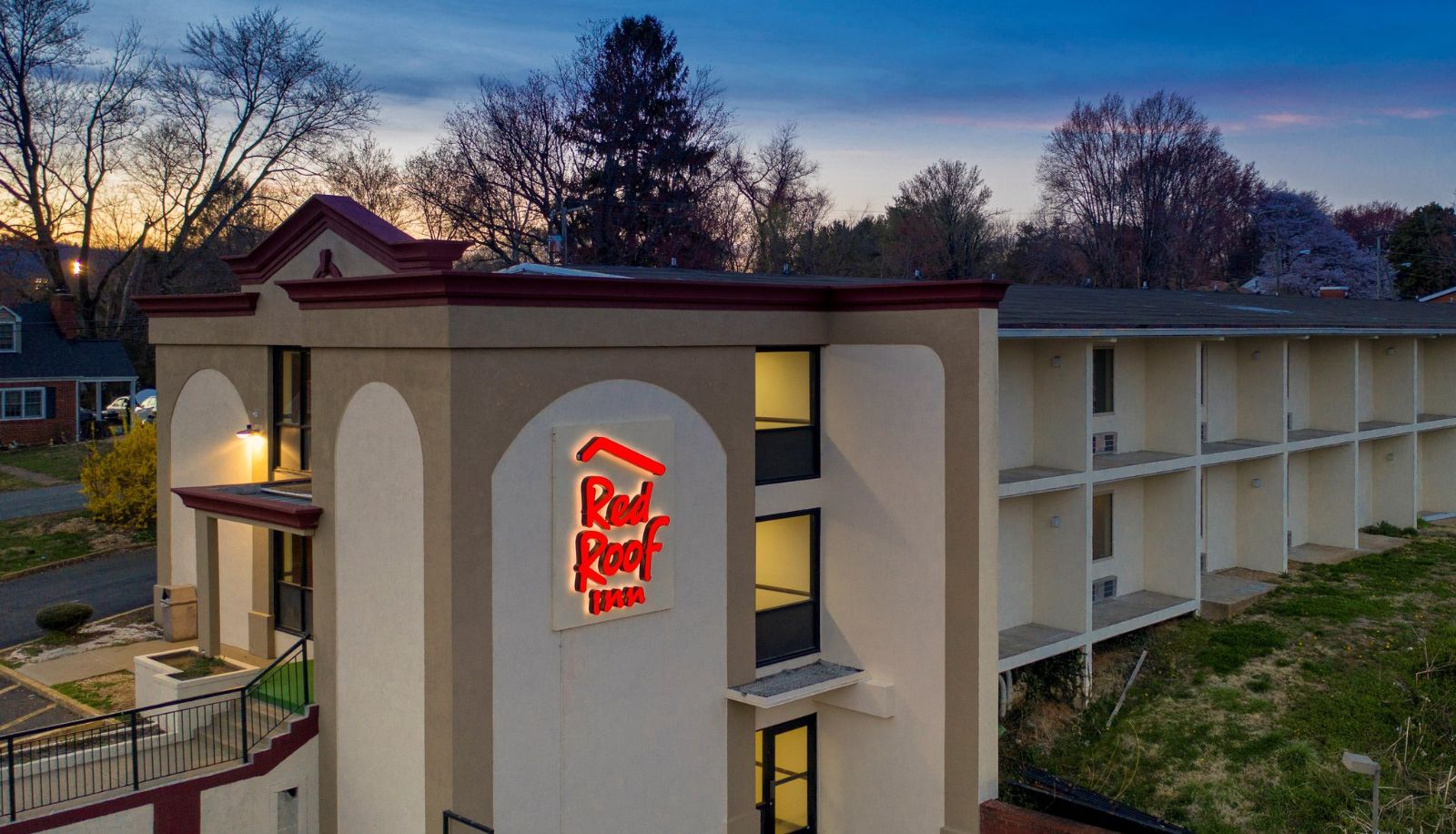 Info - Red Roof Inn Warrenton