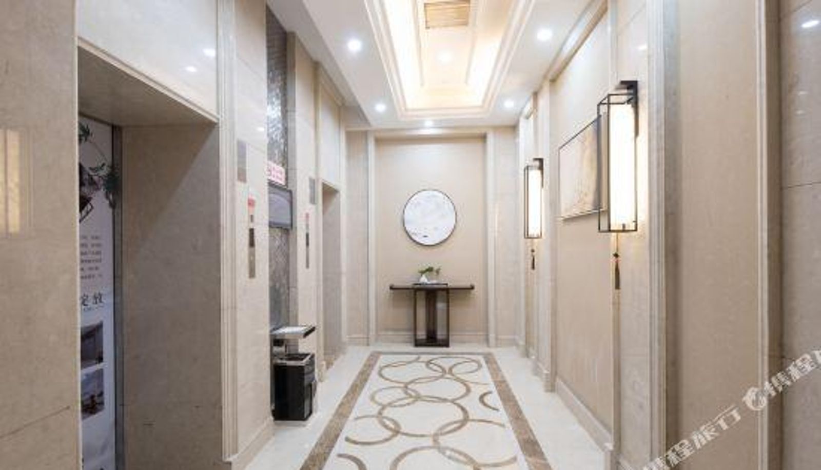 Rezeption - Huaju Hotel (Jiangyin Pedestrian Street Branch)