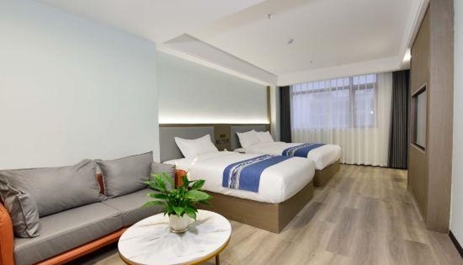 Camera - Jinghong Yitai Hotel