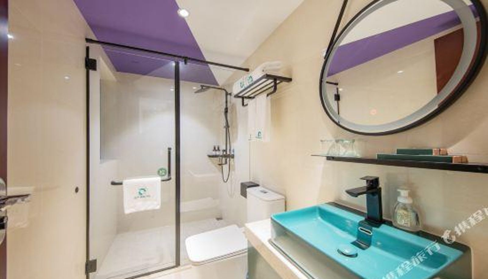 Room - C+ Hotel (Jiangmen Pengjiang Wanda Plaza)