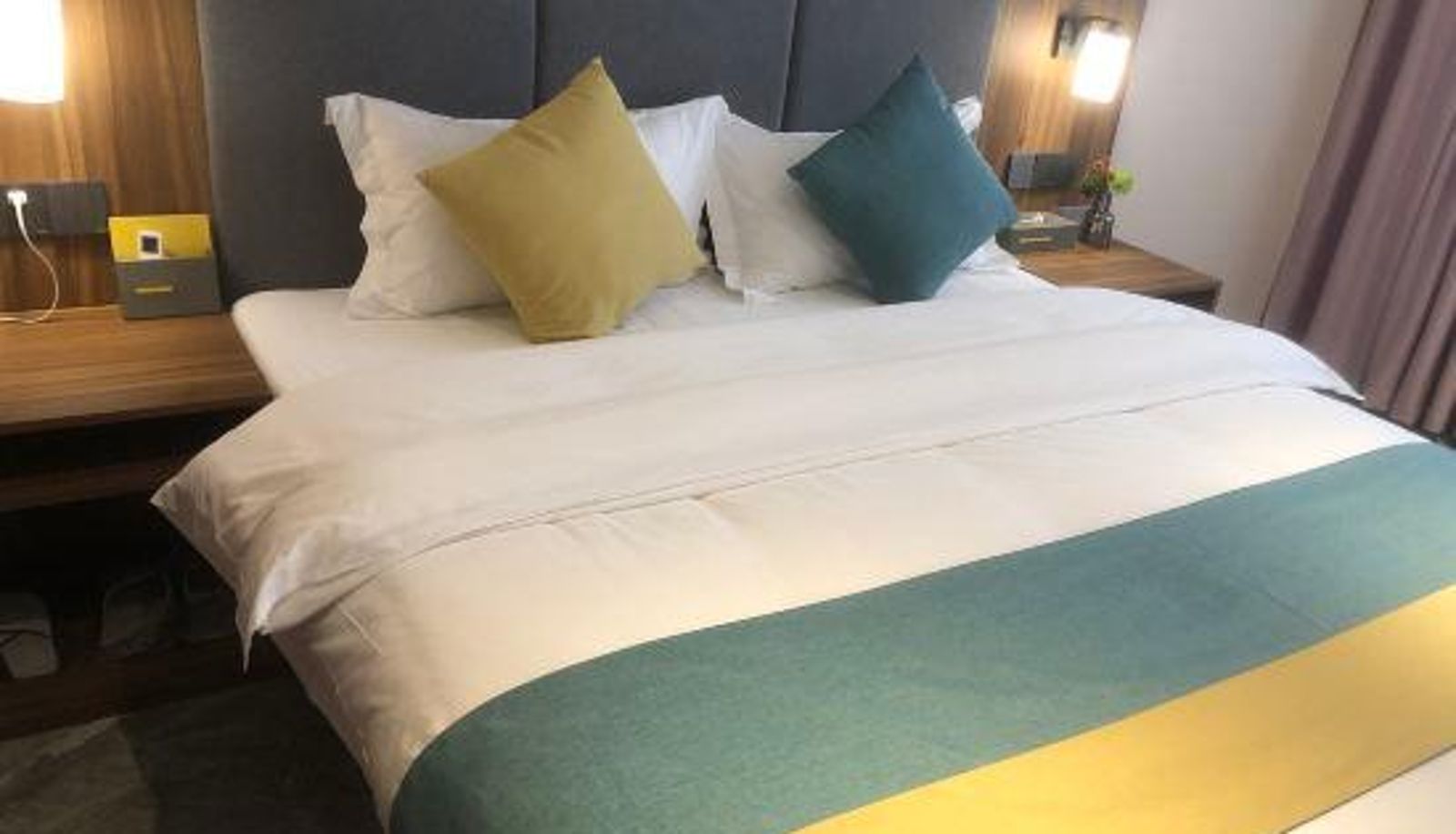 Camera - Meiqi Hotel