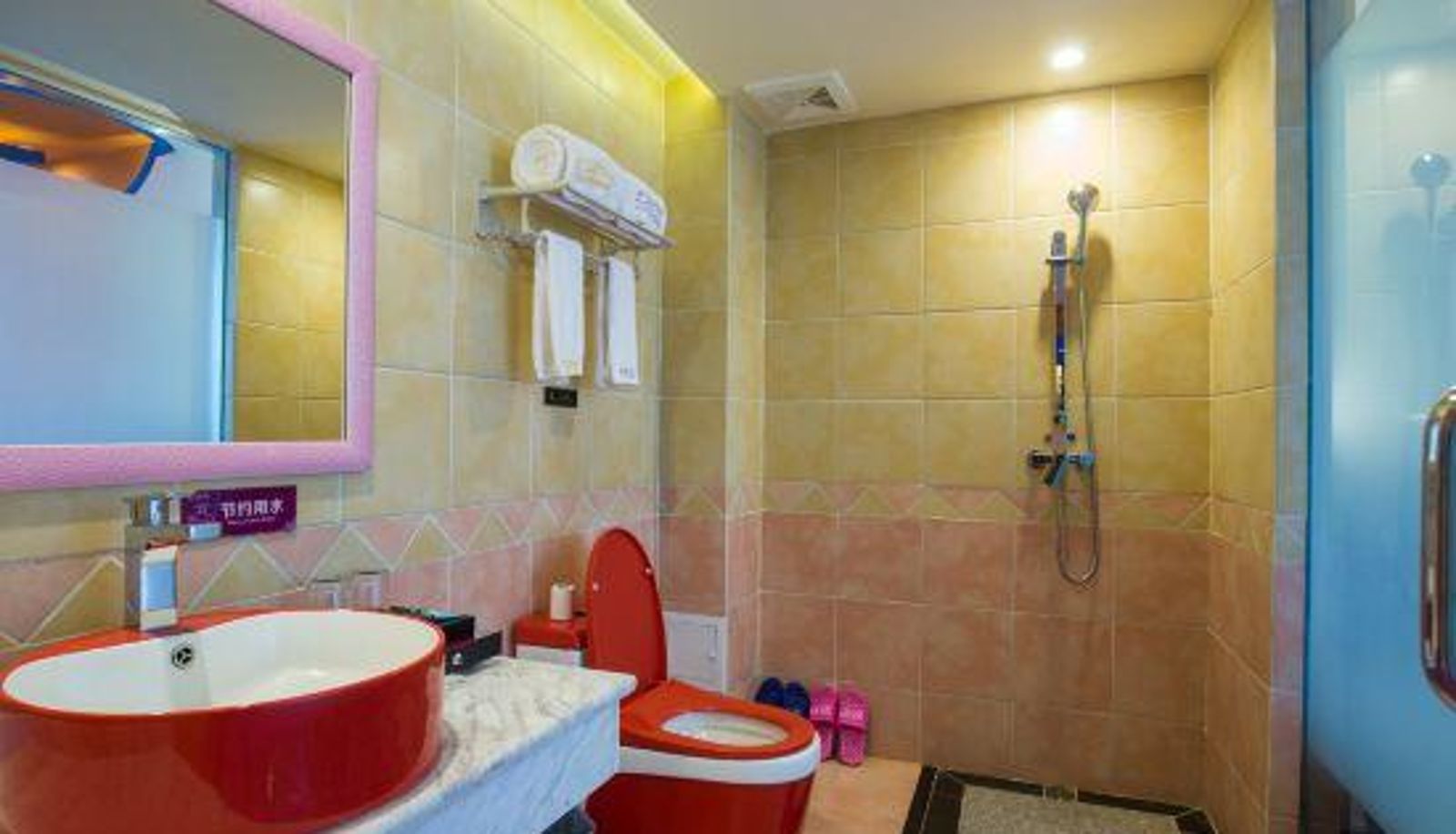 Chambre Familiale - Jing hong yun xiang zhu ti hotels