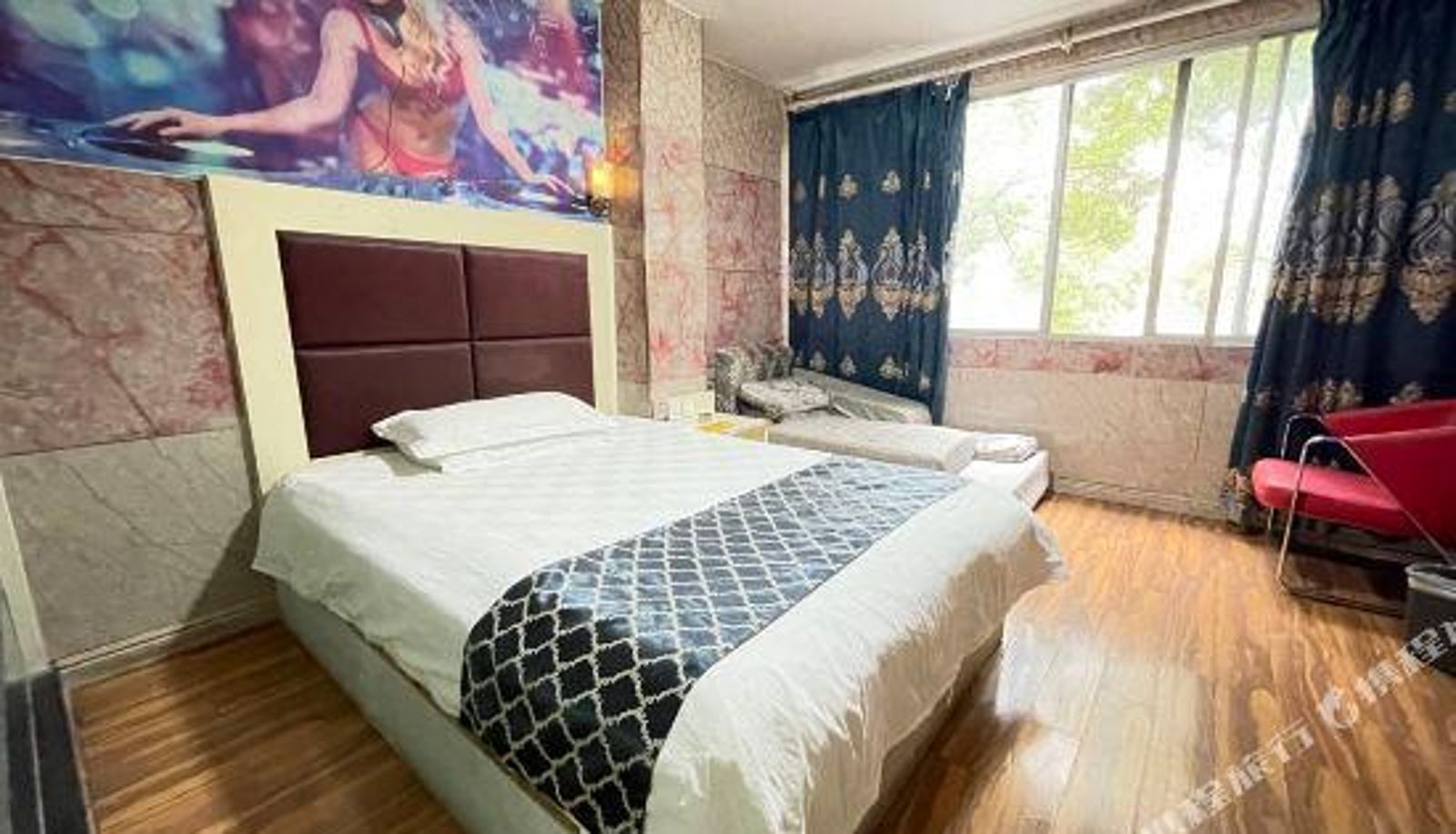 Kamer - Warm Hotel (Jinhua World Trade City Plaza)