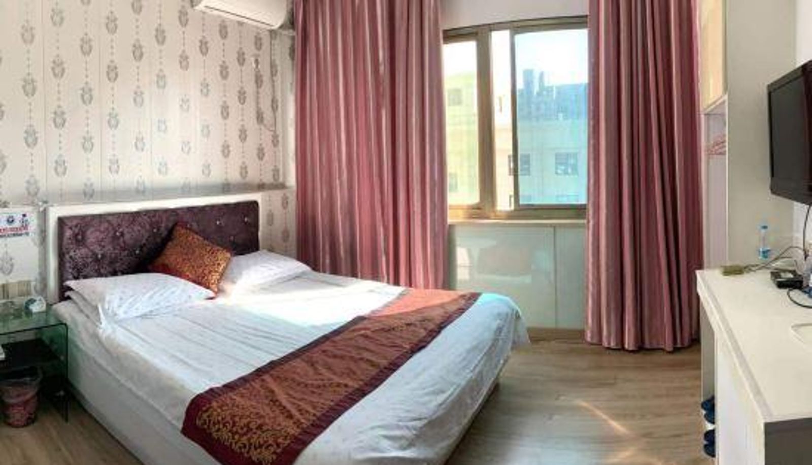 Zimmer - Champs-elysees Holiday Hotel