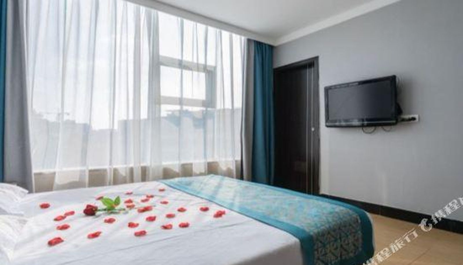 Camera - Towo Shangpin Hotel (Jingdezhen people's square high speed railway station store)