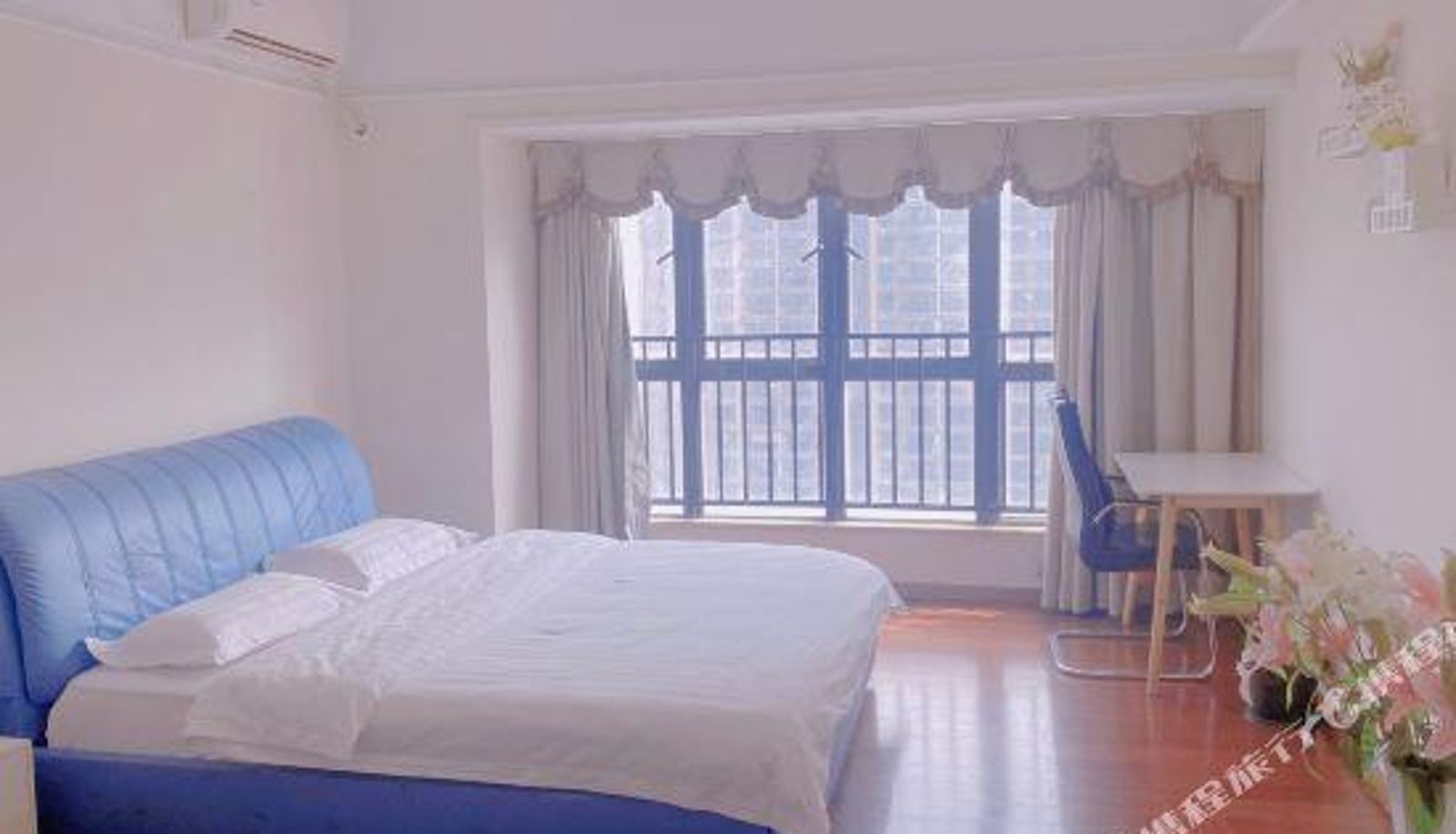 Room - BYLJIUDIAN