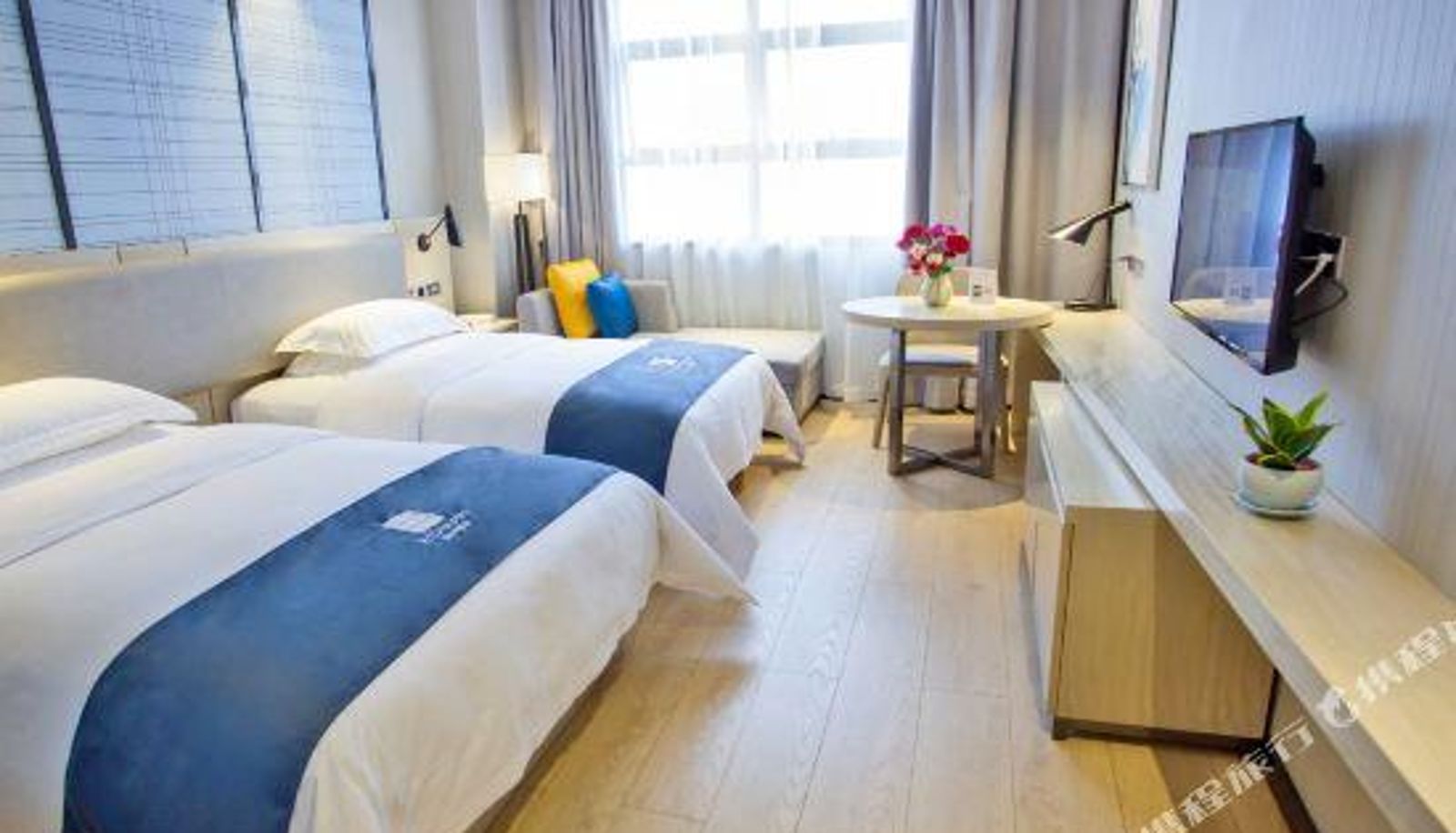 Business room - Echarm Hotel