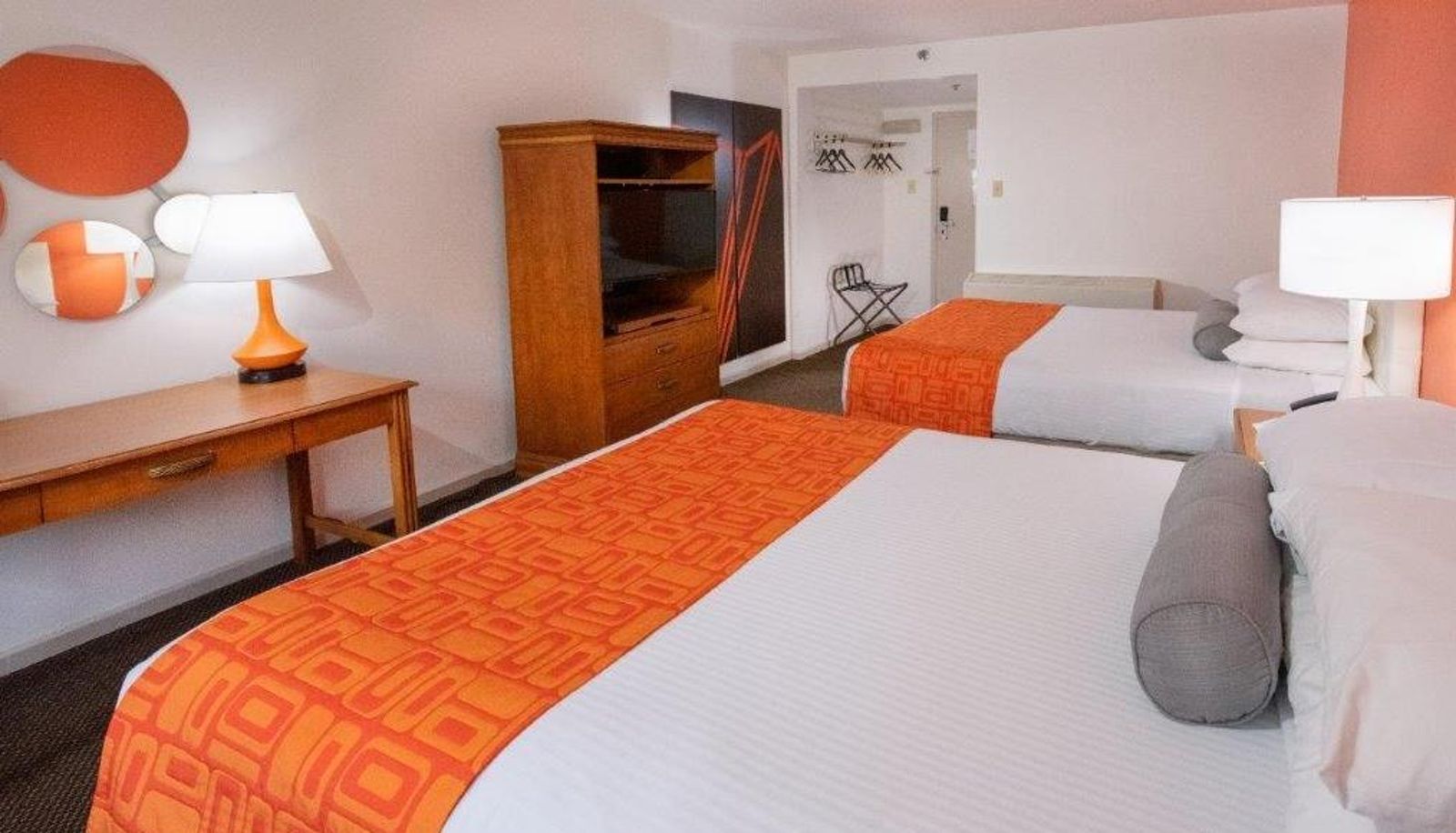 Room - Howard Johnson by Wyndham Atlantic City