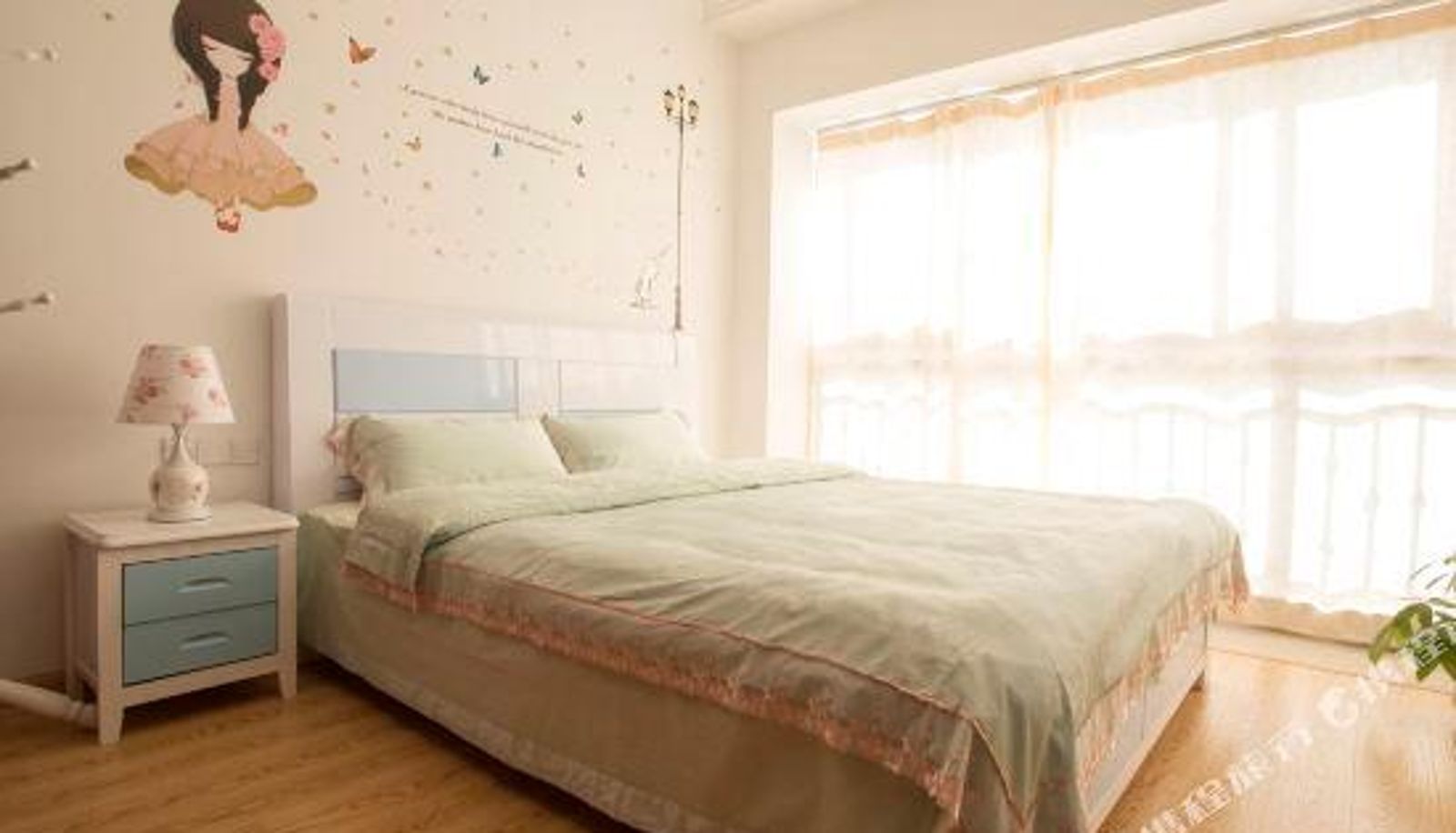 Zimmer - Red Orange Hotel Apartment