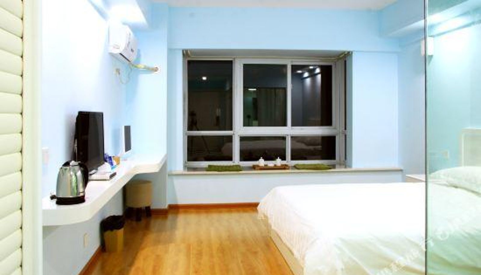 Room - taige