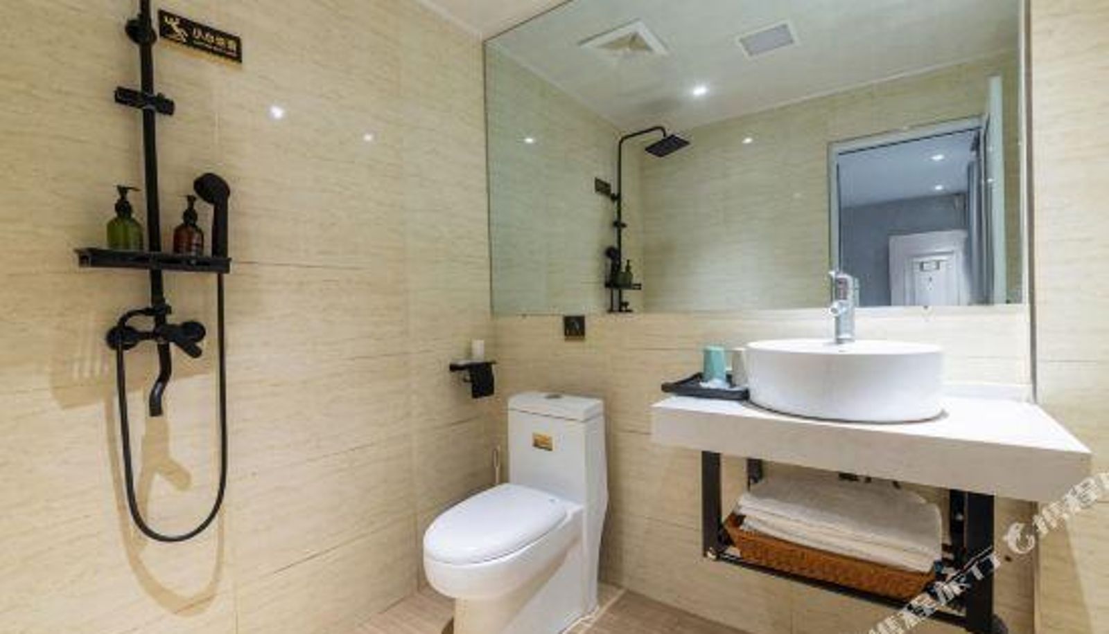 Camera business - Anmansen Boutique Hotel (Ganzhou South Gate Plaza Store)