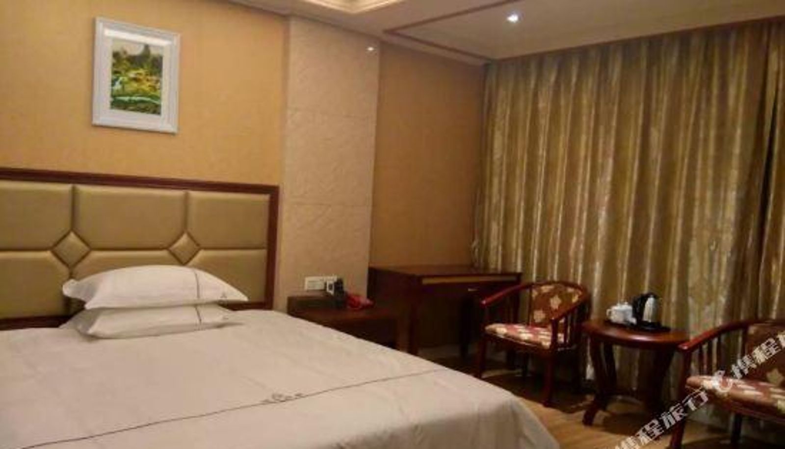 Camera business - ganzhou Development Zone) City You'ai Theme Hotel wanda Plaza