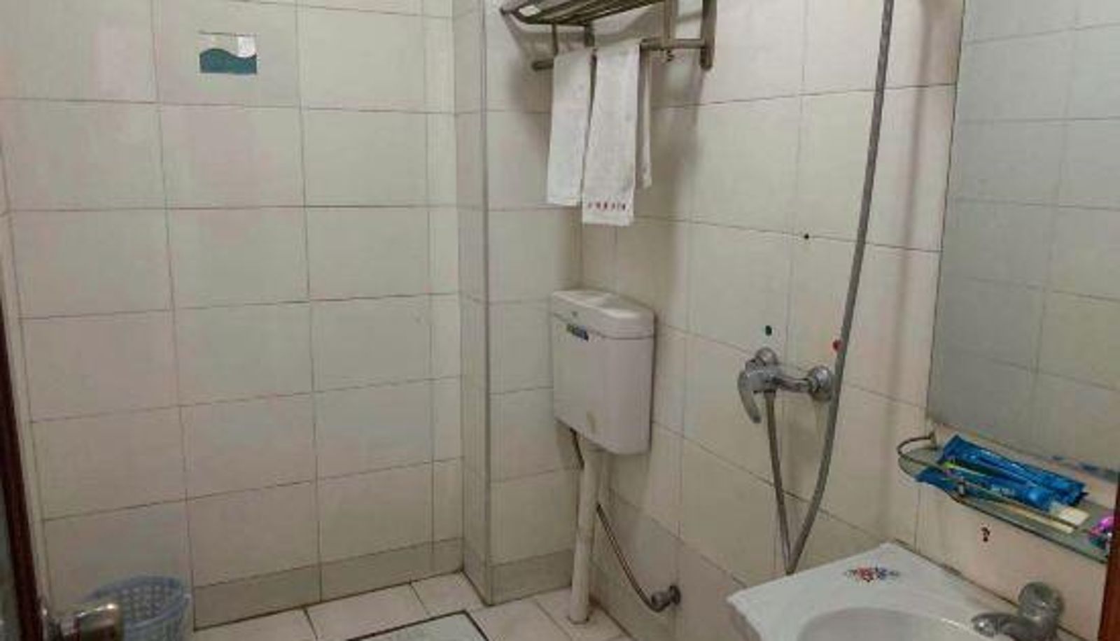 Camera - Luzhou City Xihu Business Hotel