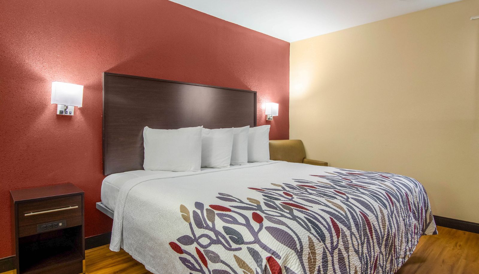 Zimmer - Red Roof Inn Perrysburg