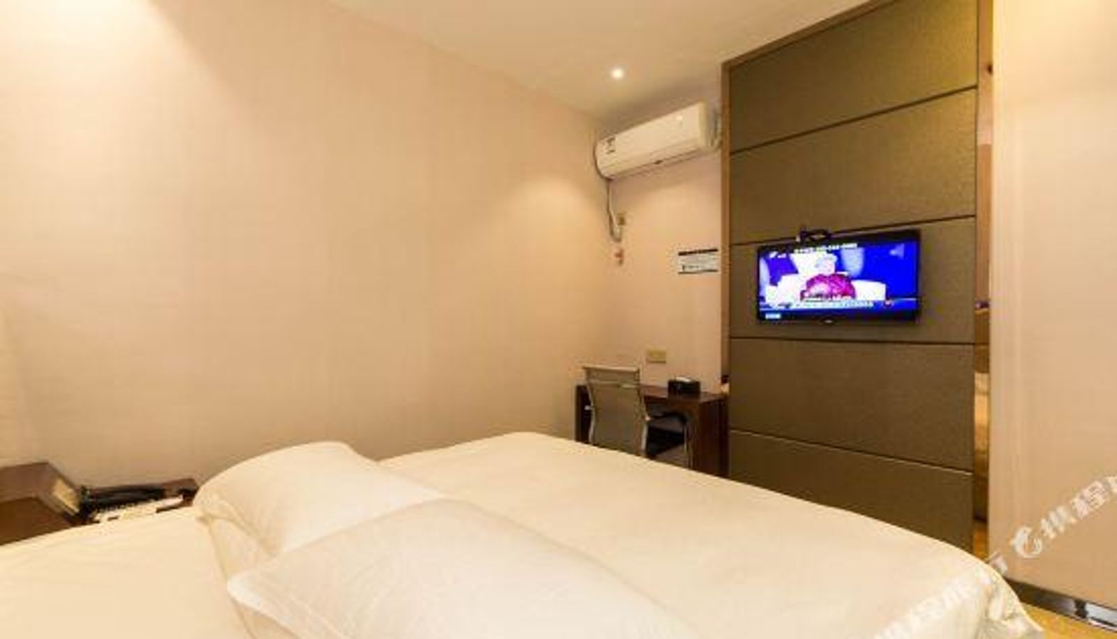 Vista interna - Jinfulai Fashion Hotel