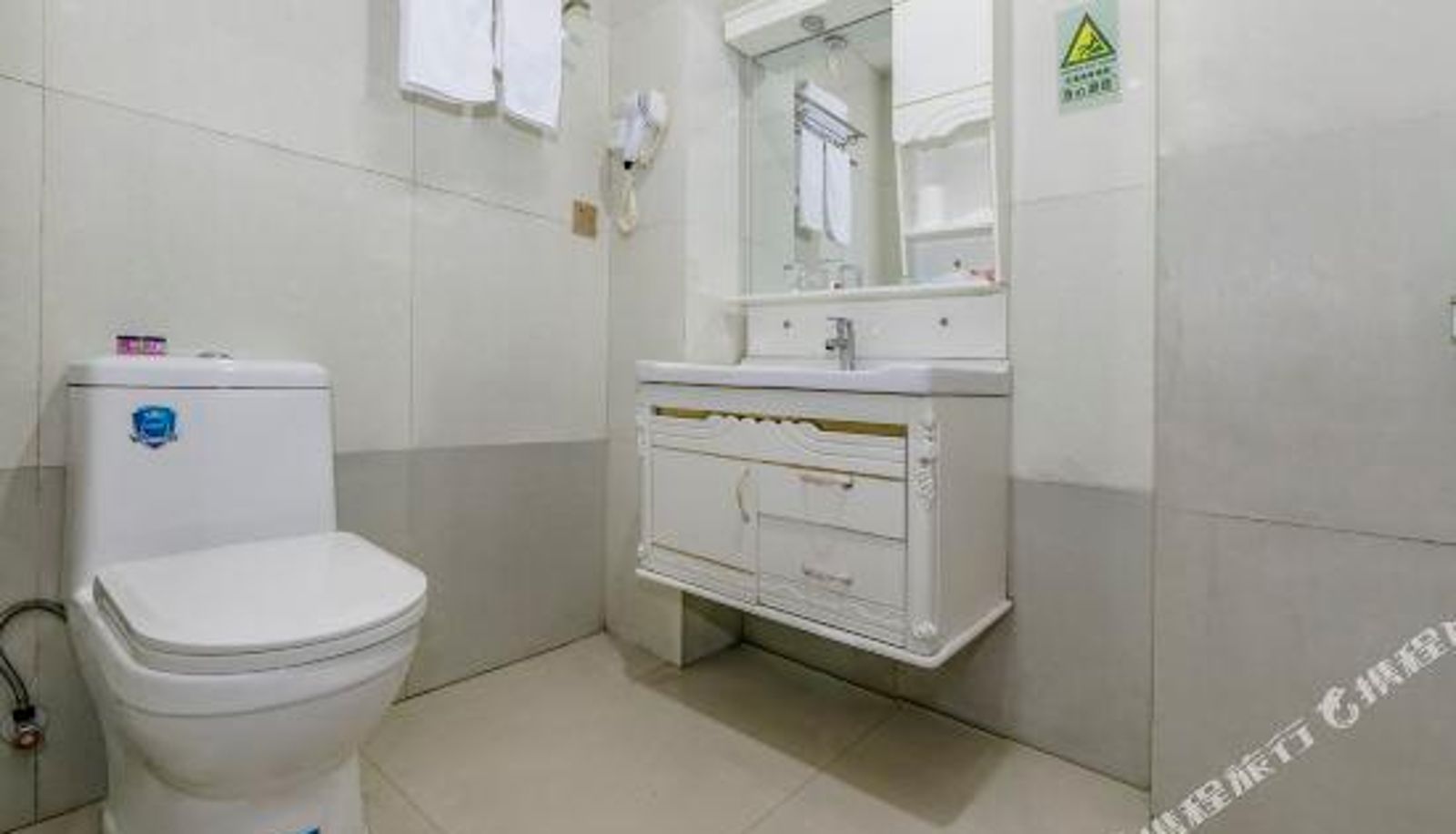 Kamer - Fuzhou Enze Hotel (South Square of Railway Station)