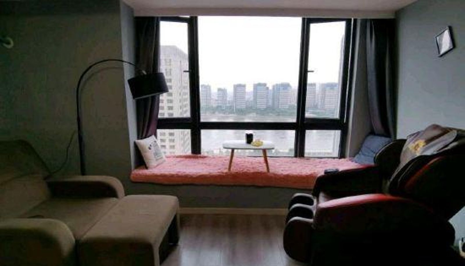Zimmer mit Flussblick - AiMi Apartment