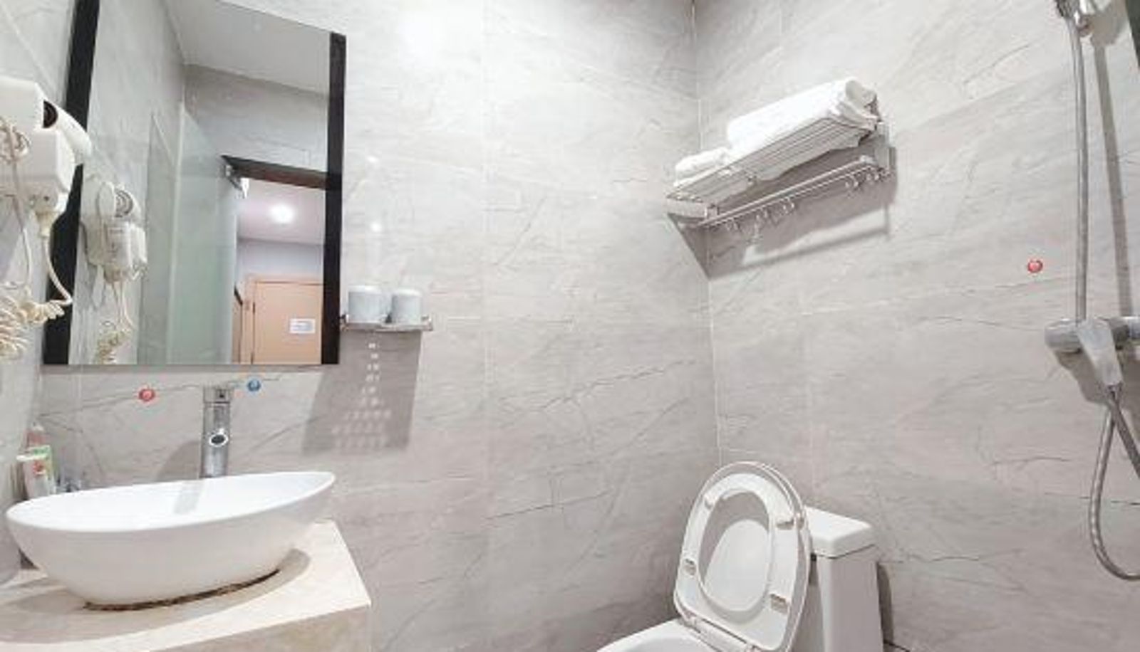 Camera - Green Star Hotel (Cangshan Wanda)