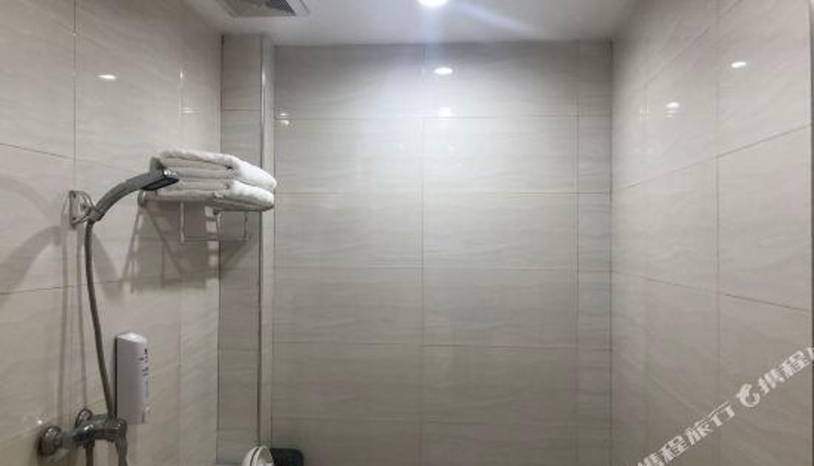Kamer - Leju Hotel (Fuzhou Fufei North Road)