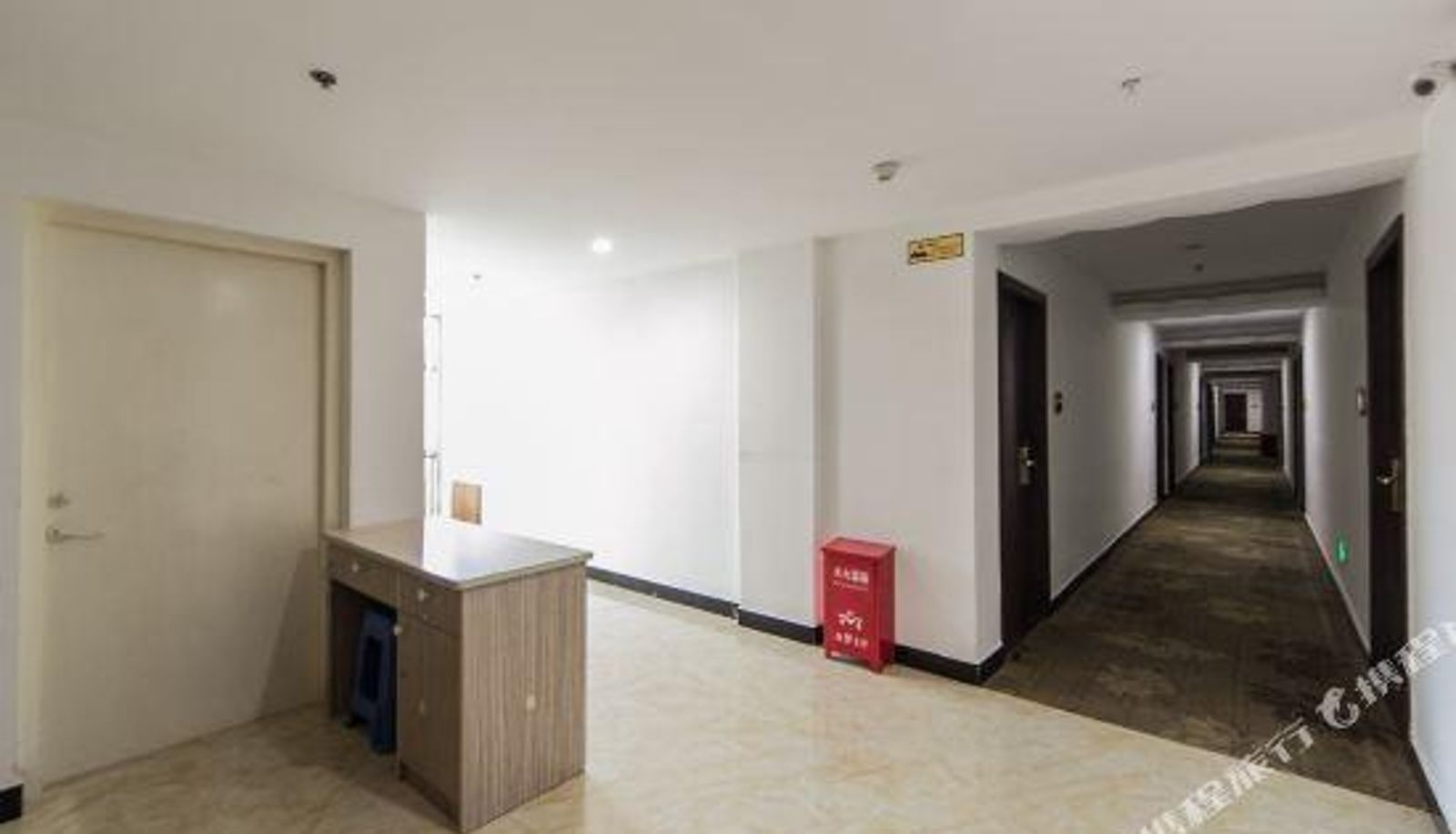 Rezeption - Yiyun Fashion Hostel