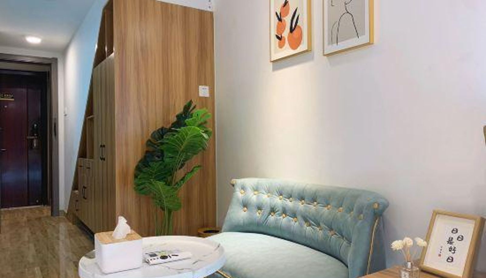 Camera business - Youxiying Apartment (Florence Town Store)