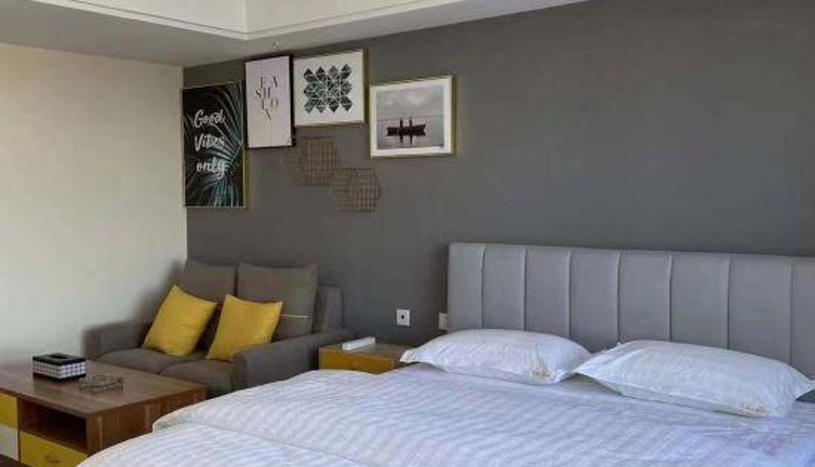 Zimmer - Fenglin Apartment (Fushun Evergrande Plaza)