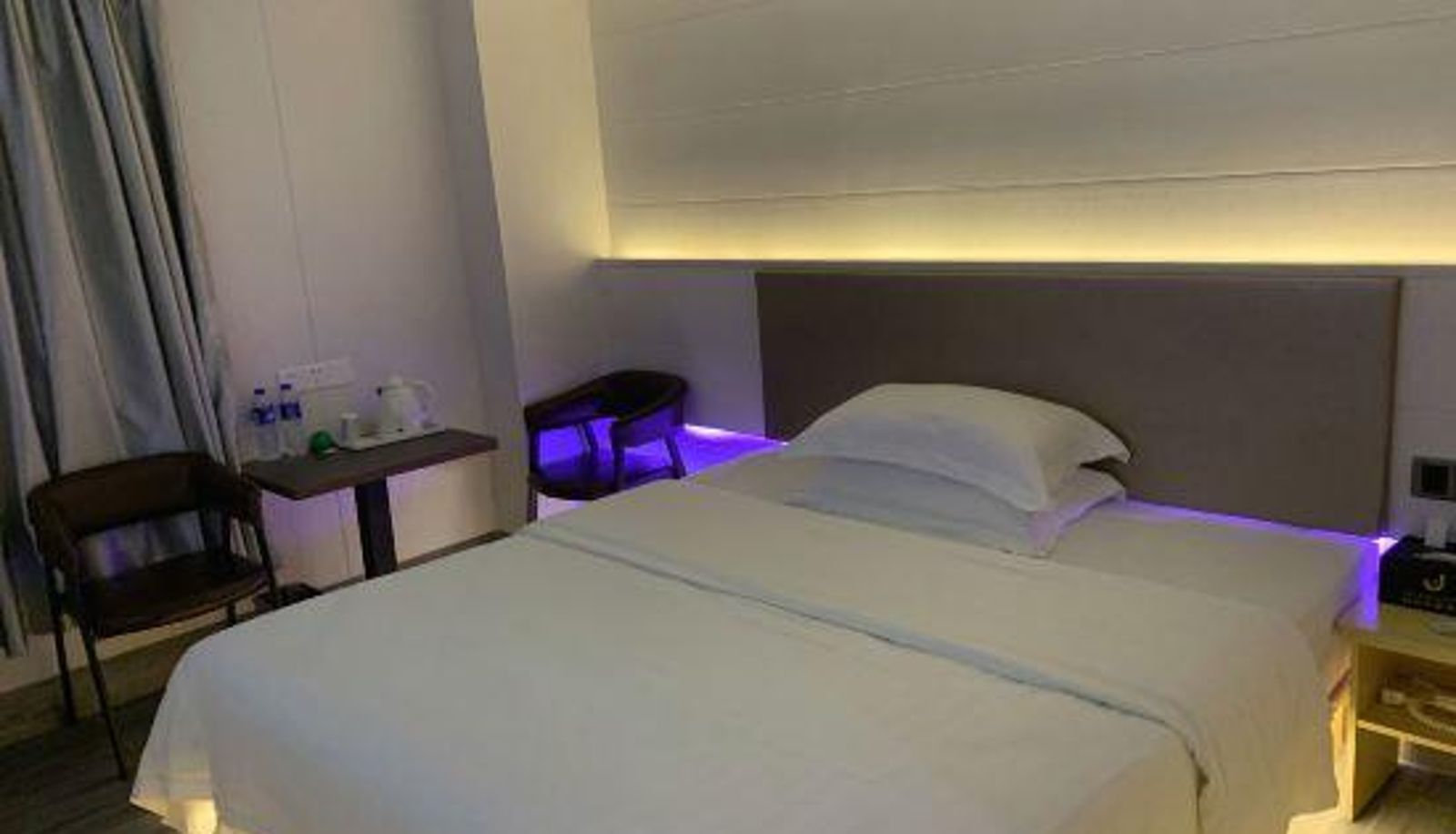 Vista interna - Ala Zhuoying Hotel (Foshan Nanhai Hongwei Building)