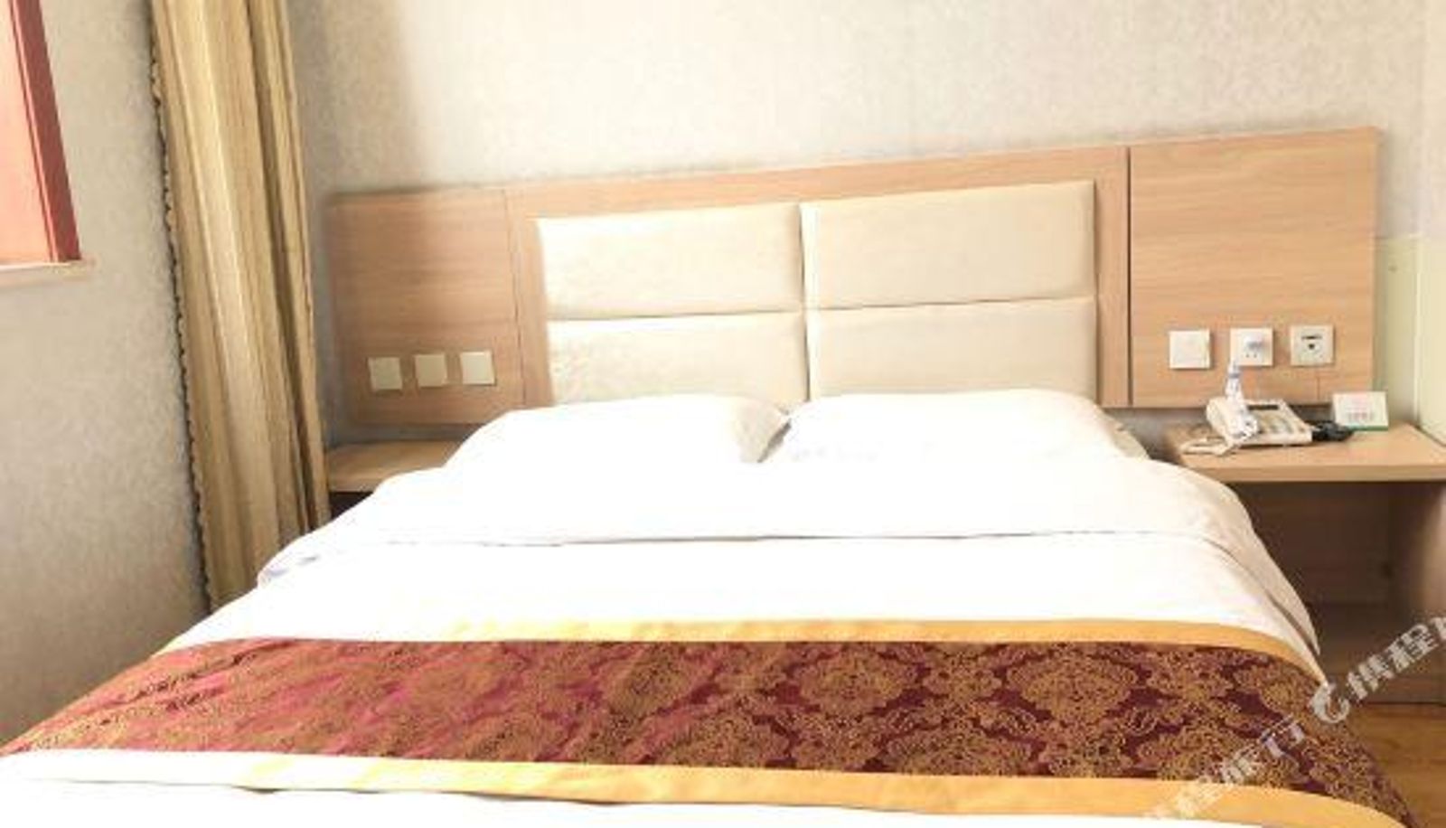 Kamer - Aiyi Business Hotel (Dongying Asia Star Golden Dadi Market Branch)