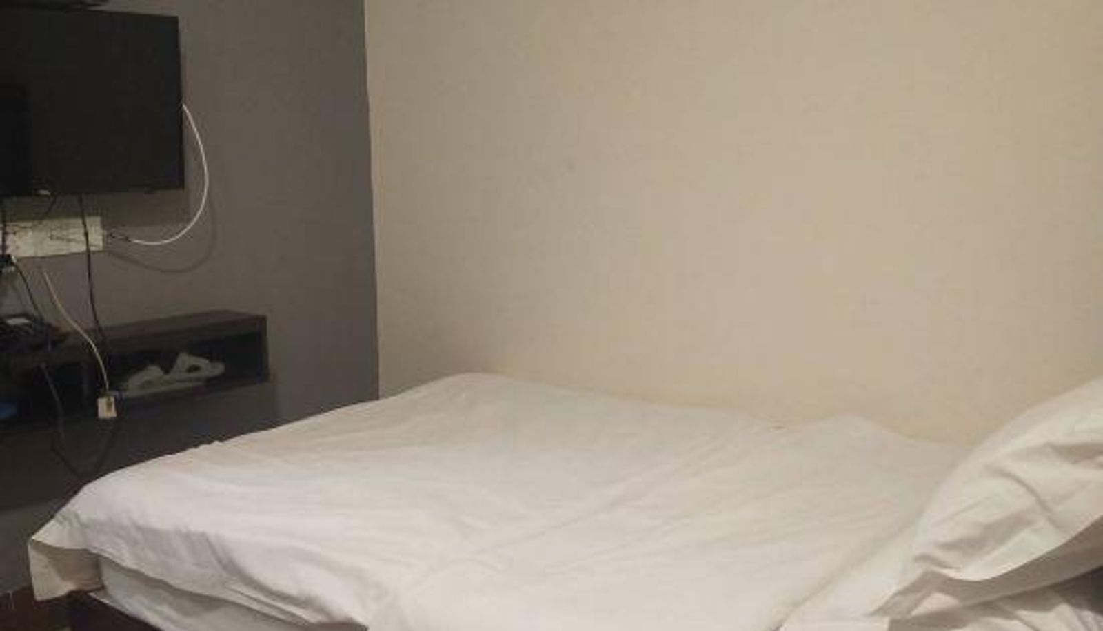 Habitación - Golden Holiday Business Hotel