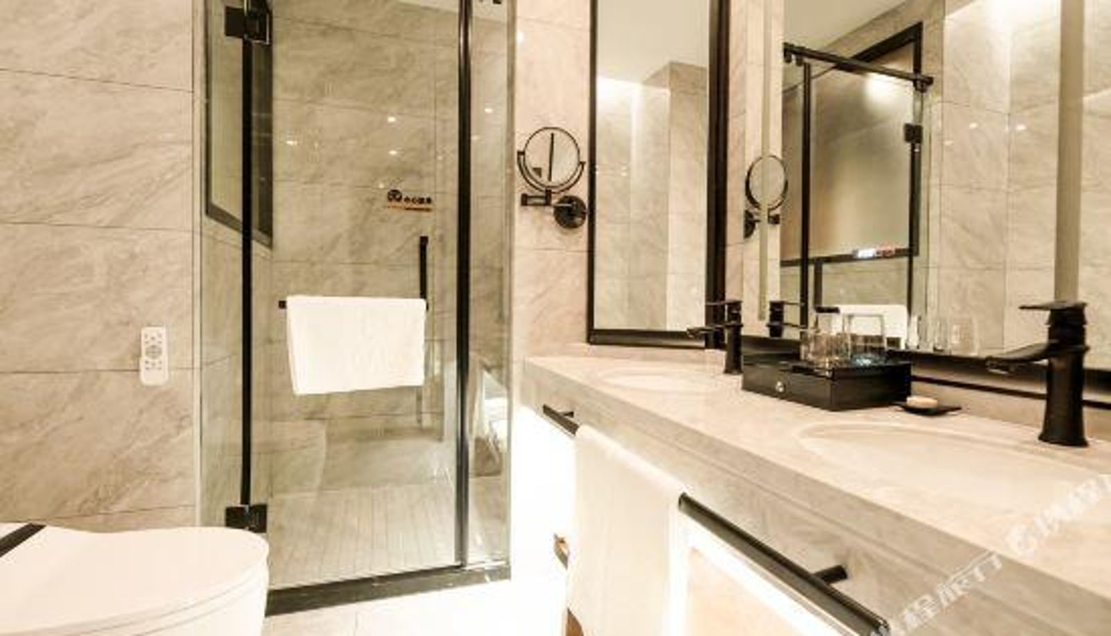 Zimmer - CARDIA HOTEL