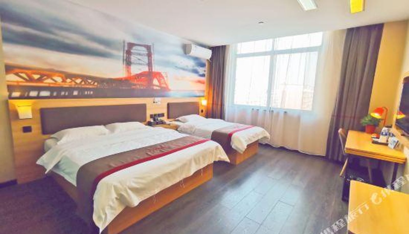 Habitación familiar - U Plus Hotel (Danyang Railway Station Glasses City)