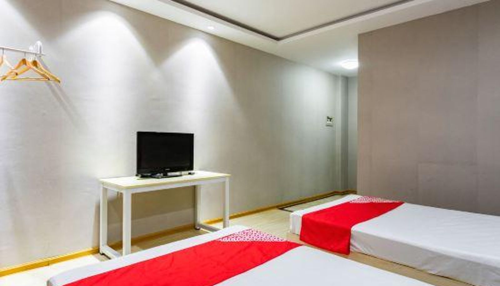 Habitación - The Peach Blossom Island Hotel in OYO Danyang