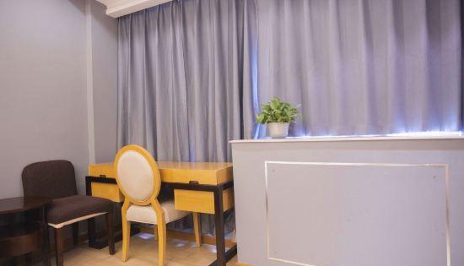 Business room - Qujia Business Mansion (Dongguan Houjie Wanda Century Twins Store)