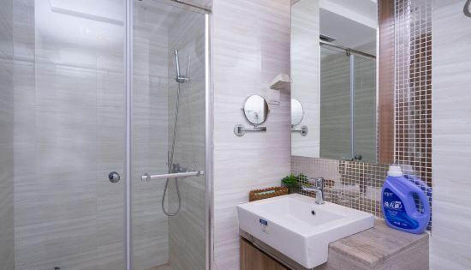 Kamer - Longines Theme Service Apartment Dongguan Hengda Store