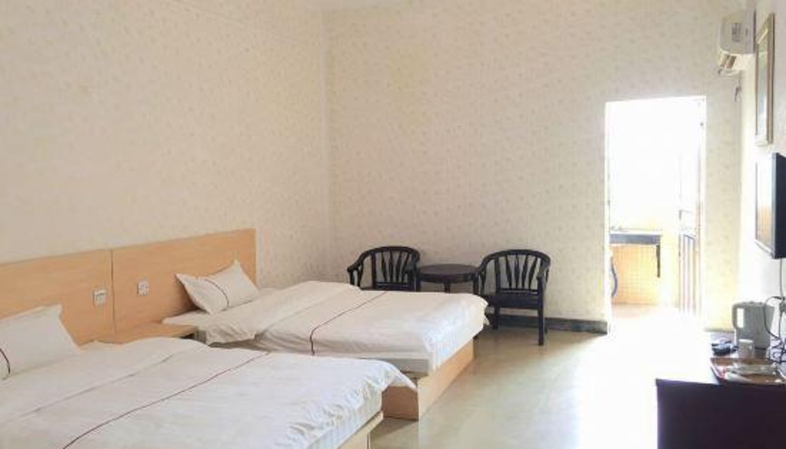 Room - Mingxin Apartment
