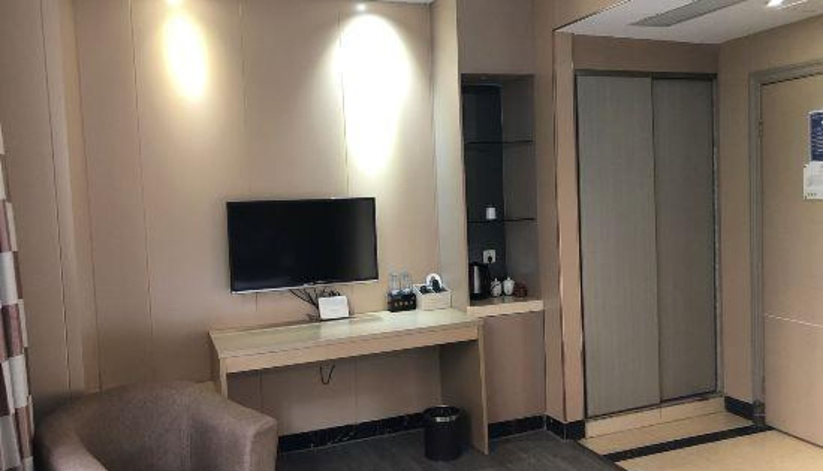 Room - China   Guangdong   Dongguan Shilong Town
