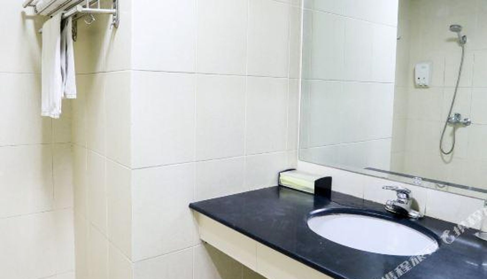 Camera business - Baodu Hotel (Dongguan Changan Xiagang Store)